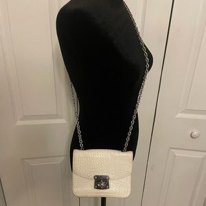 Sam Edelman Vintage White Leather Crossbody With Silver Tone Chain Strap